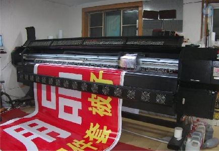 安陆喷绘广告分辨率是多少？